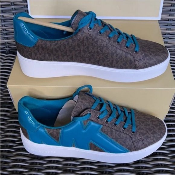 Michael Kors Poppy Lace Up MK Sig Small WMNS - Picture 3 of 16